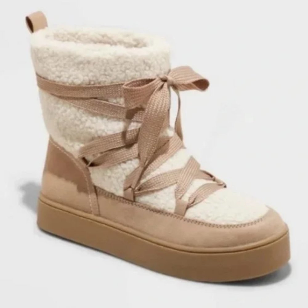 Women's Birgitte Winter Boots Taupe - Universal Thread™ 6.5